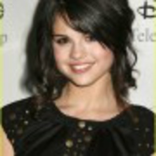 Selena_Gomez_1247633710_2 - Selena Gomez