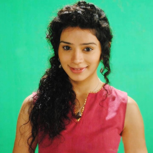 uyyy - Sukirti Kandpal