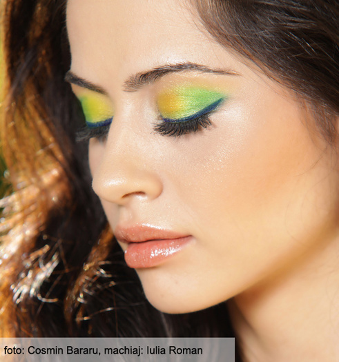 machiaj-de-vara-bruneta-ochi-caprui-1