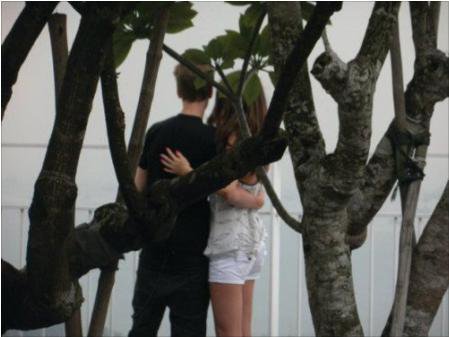 281684_133201926769842_2718993_n