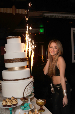 normal_003 - Celebrating her 18th birthday party at trousdale in west hollywood