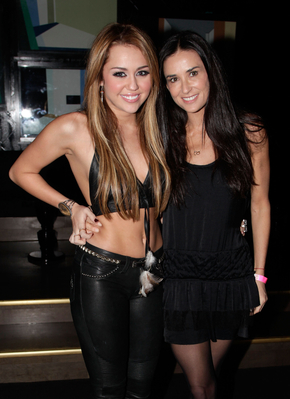 normal_005 - Celebrating her 18th birthday party at trousdale in west hollywood