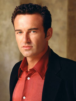 julian_mcmahon