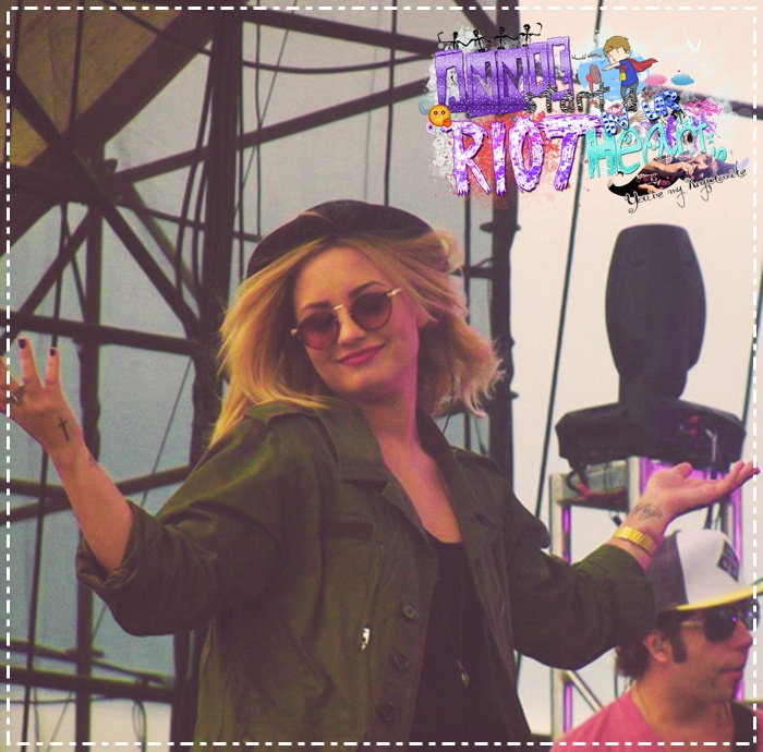 ∞ ♥ 　.; asta e ^^ ; TE IUBESC ;3. # râde - baby voice ;O3.