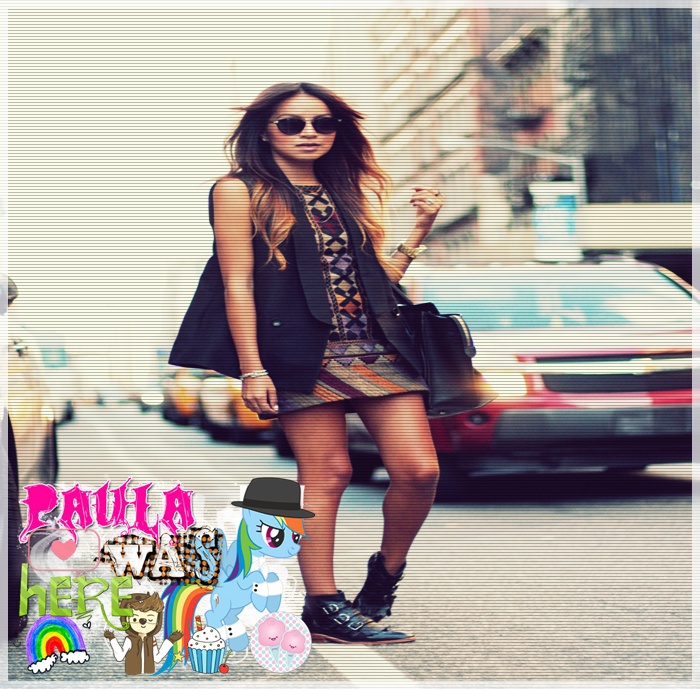 ⇒ ღ ;; . ăhăăăă ;-? :)) . nuştiu fă . .am uitat ;-? =)))))) . #anne.