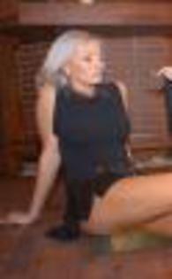 tDelia_Matache_sta - Delia wuella wuella si alte poze