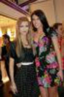 tAntonia_Iacobescu_impreuna_cu_Andreea_Balan