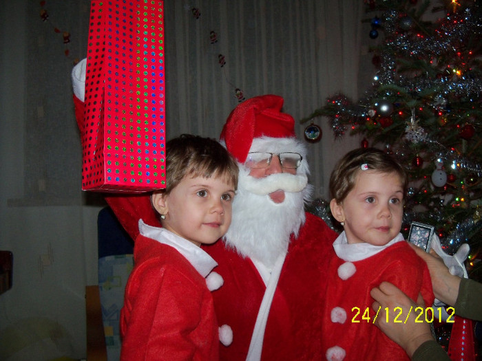 100_3044 - CRACIUN 2012