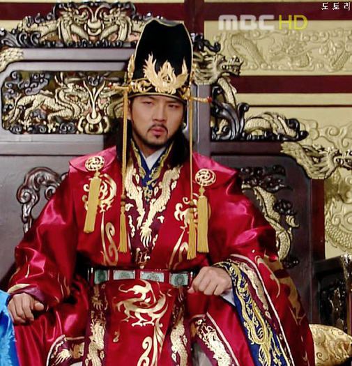 483079_287201431392102_490953102_n - Legendele palatului Printul Jumong