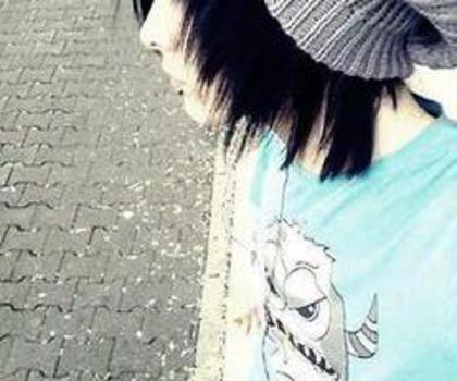 tumblr_mesf05iVv81rxz4zlo1_250_thumb - 0__BUNA__0