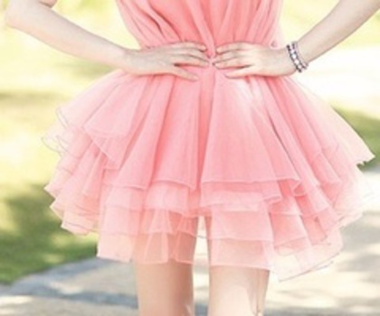 tumblr_mg6pdybBOJ1rlc415o1_400_thumb