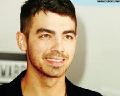 Heii Serena..Ce facii ?