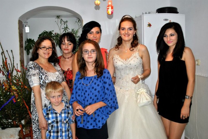 527344_358131587608442_1135609414_n