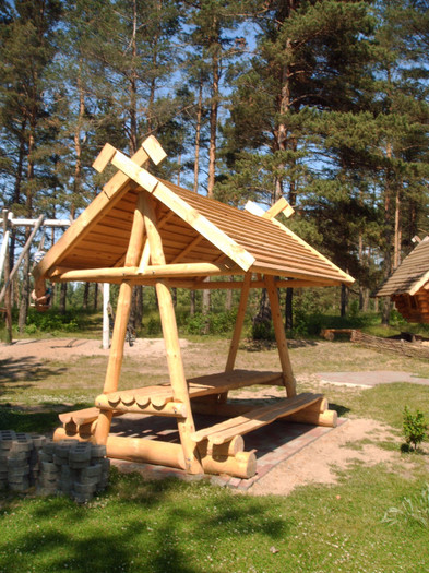 Rasputin Picnic Bench - casute lemn rotund