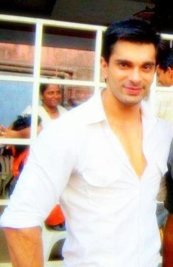 404335_305388822844574_228176933899097_949290_1307296215_n