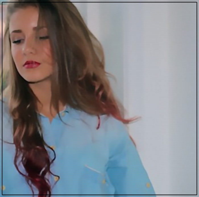 ; weba :) ! #ş + NU ! ;)) [ se uita prin mesajele luii ] interesantt :) ! #e - just - OUR - 9th EPISODE - OO9