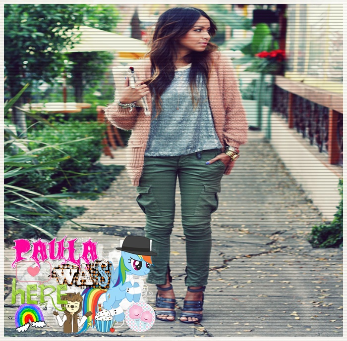 ⇒ ღ ;; . să ÎMBĂTRÂNEŞTI fă =))))) ;O3 . #kattie , lasă că creşti tu . să te poţi mici + click + ;3; înapoi =)) #emii . care pu;la mea şterge pozele ? ;-L . #all . OBIECTEZ ;-l mă supăr ;( #pulciiii =))) .
