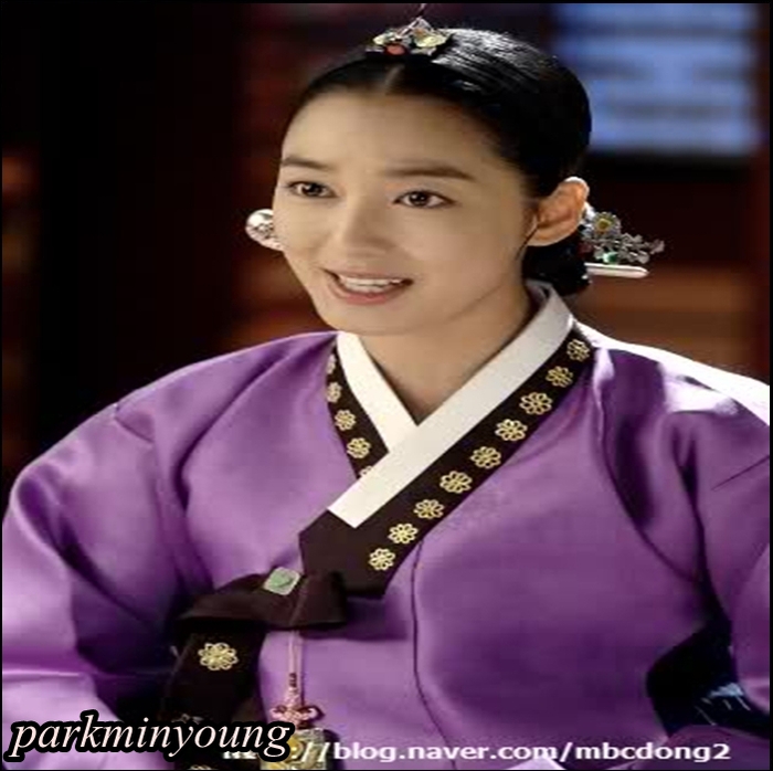 ► Buna-dimineata Inaltime ! V-am adus micul dejun..!