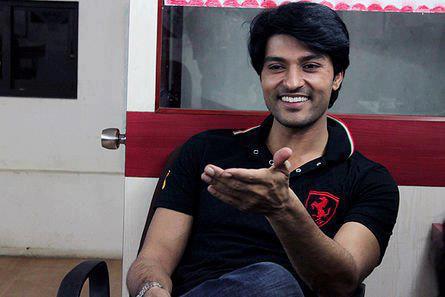 398764_263231993804769_1376122147_n