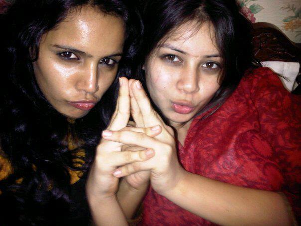 423679_263213697139932_742384797_n