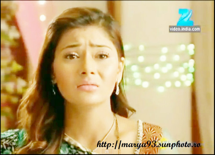  - SARA KHAN NEW PIC 7