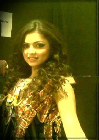 545300_537990516215006_1861077652_n - Drashti Dhami