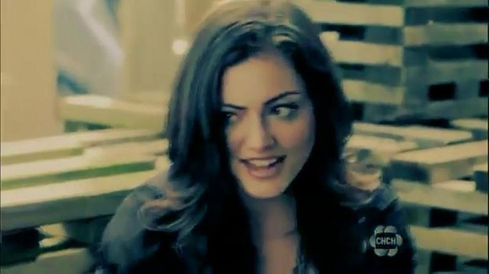 ツ . FAYE CHAMBERLAIN is here b-)