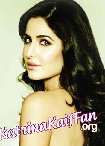 395217_319315044777077_1017325127_n - 0 Katrina Kaif