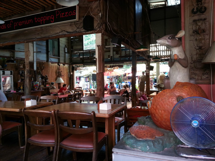 terasa Kao Sarn Road