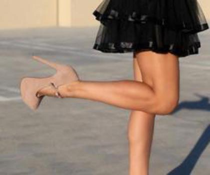 390611_238001482935381_1707366048_n_thumb