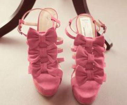 530782_322304634501779_34058384_n_thumb