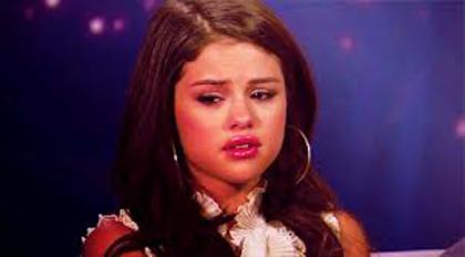 Pentru mine .10 Ani nu m"ai sunat....nu mi"ai timis o scrisoare..nimik