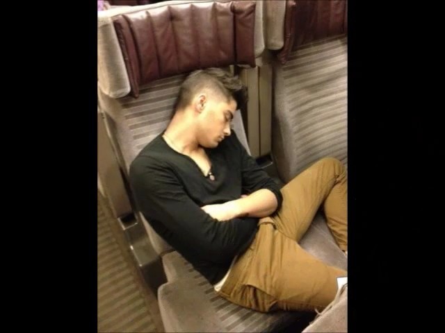 1D - 00 One Direction Sleeping