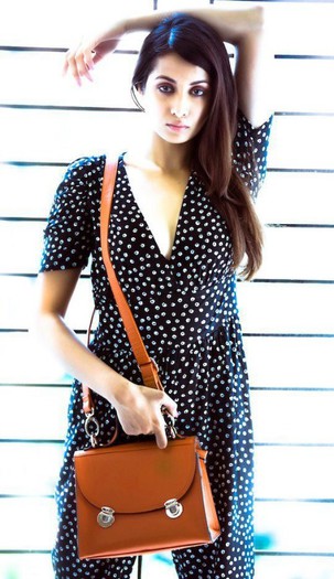 282665_386236414757646_1362795738_n - Madhura Naik