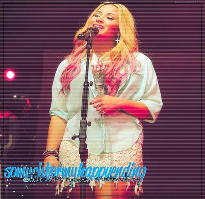 ; __ ∞ ;♥. .; o zi ;-?. # punându-şi capul pe pieptul lui ;