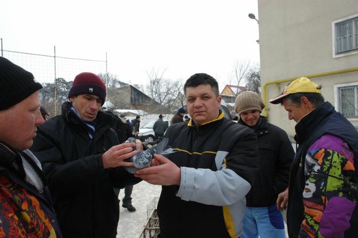 419423_359635887393716_2139886564_n