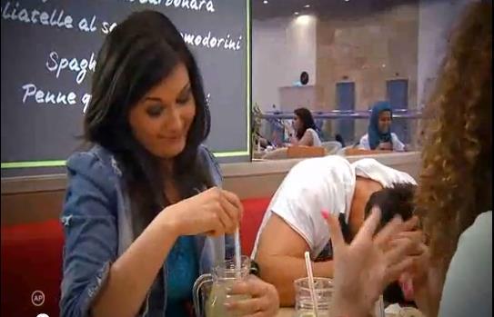 528498_466003763420916_1189793975_n - Capturi sez 3