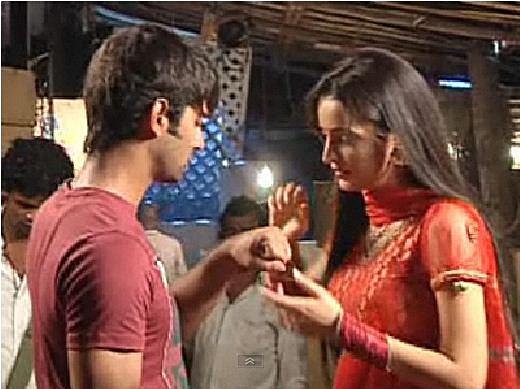 84399267_ENENOPL3 - Sanaya Irani and Barun Sobti