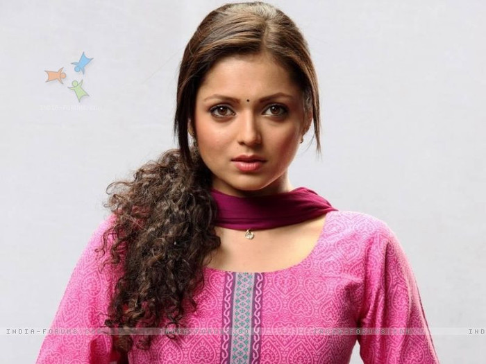 day 2 - 10.01.2013 - x- 1oo days with Drashti Dhami -x