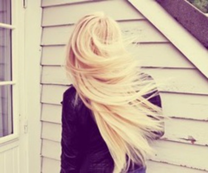 tumblr_mfjztyLloi1qkf588o1_500_thumb