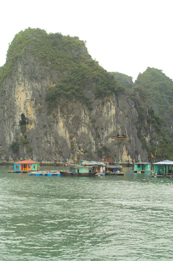SDIM7347 - Vietnam - Hua Long Bay
