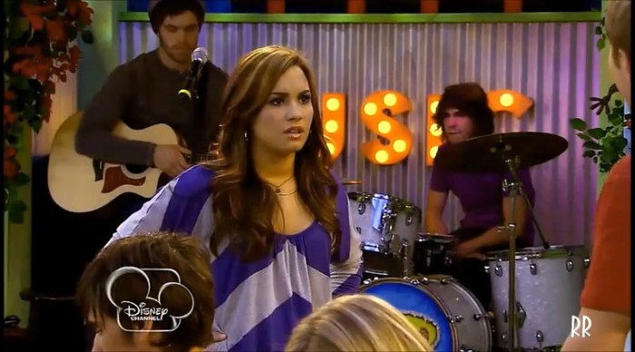 El si-a pierdut...[intrerupta de DuDu] - Episodul 1-TERMINAT