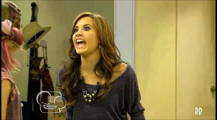 Cum sa te iubeasca? - Episodul 1-TERMINAT