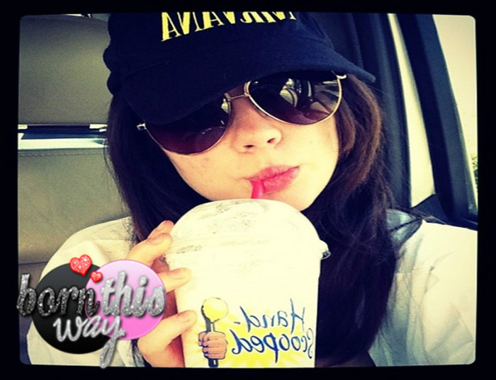 ▼As spune 'incantata de revedere dar as minti'#Georgie Da buna si tie!#Cody