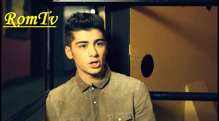 Din partea dreapta:) - Episodul 1-TERMINAT