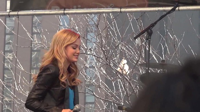 Fearless- Olivia Holt in Chicago 015