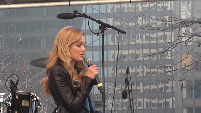 Fearless- Olivia Holt in Chicago 027