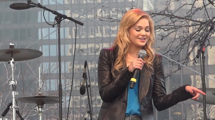 Fearless- Olivia Holt in Chicago 035