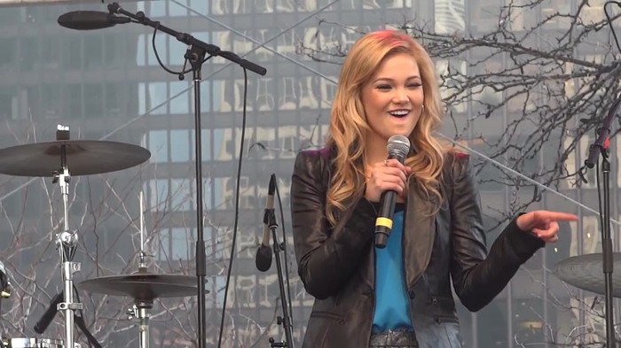 Fearless- Olivia Holt in Chicago 037