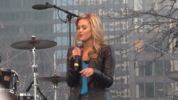 Fearless- Olivia Holt in Chicago 041